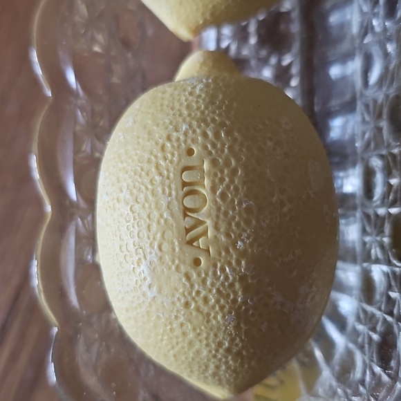 Avon Other - Avon Dish & Soaps Vintage Scalloped Crystal Soap Dish with 3 Lemon Soaps